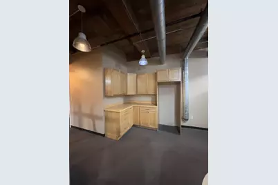 21 Caller St #4, Peabody, MA 01960 - Photo 2