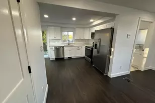 8 Thompson Rd, Webster, MA 01570 - Photo 6