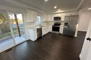 8 Thompson Rd, Webster, MA 01570 - Photo 18