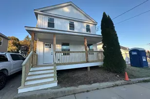 8 Thompson Rd, Webster, MA 01570 - Photo 1
