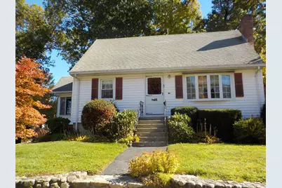 25 Valleyview, Bellingham, MA 02019 - Photo 2