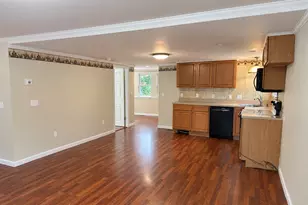 132 Everett St, Middleborough, MA 02346 - Photo 8