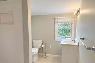 132 Everett St, Middleborough, MA 02346 - Photo 26