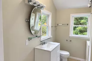 132 Everett St, Middleborough, MA 02346 - Photo 16