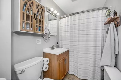 60 Frances Street, Dracut, MA 01826 - Photo 8