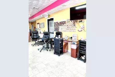 54 Branch St #1, Lowell, MA 01851 - Photo 2