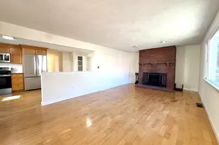 9 Dwight St, Watertown, MA 02472 - Photo 6
