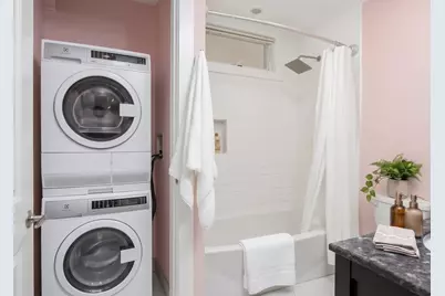 33 Vine St #2, Melrose, MA 02176 - Photo 14