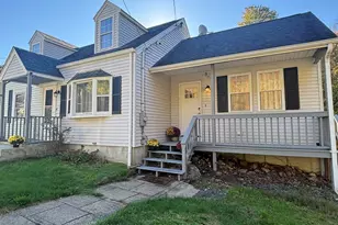 33 N Breault St, Westport, MA 02790 - Photo 2