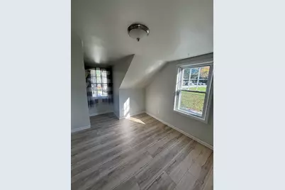 33 N Breault Street, Westport, MA 02790 - Photo 8