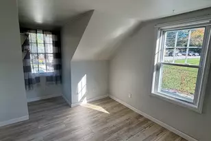 33 N Breault St, Westport, MA 02790 - Photo 8
