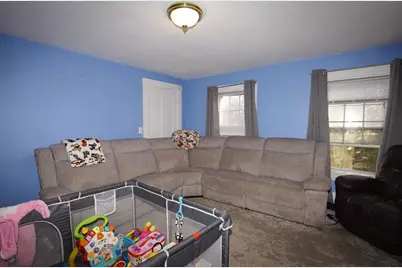 558 N Main St, Randolph, MA 02368 - Photo 28
