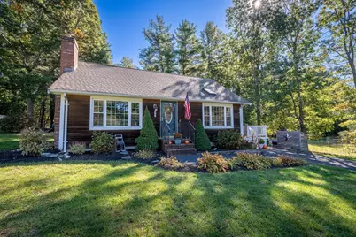 90 Codding Dr, Taunton, MA 02780 - Photo 4