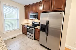 54 E Silver St, Westfield, MA 01085 - Photo 6