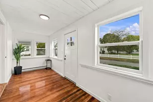 6 Norfolk Ave, Peabody, MA 01960 - Photo 6