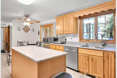 3 Natalie Cir, Franklin, MA 02038 - Photo 4