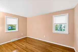528 Spring St, Hanson, MA 02341 - Photo 10