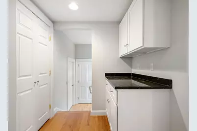 21 Lantern Lane #21, Newton, MA 02459 - Photo 32