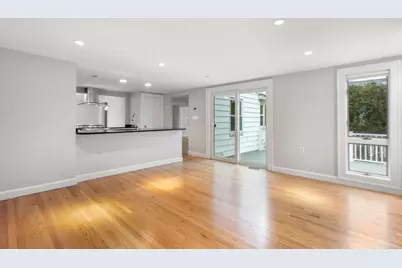21 Lantern Lane #21, Newton, MA 02459 - Photo 8