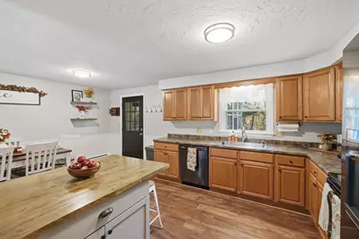 20 Pierce Rd, Sutton, MA 01590 - Photo 8