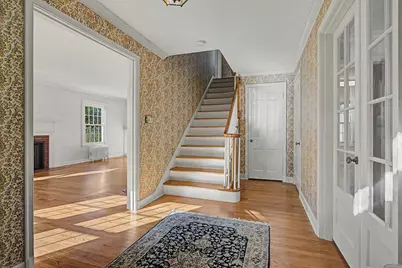 8 James, Greenfield, MA 01301 - Photo 6