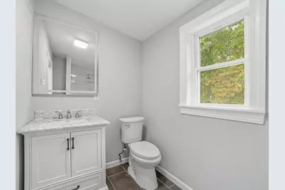405 Plymouth St, Holbrook, MA 02343 - Photo 20