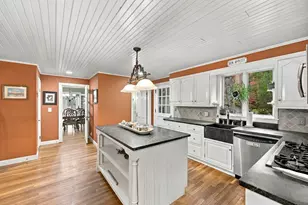 670 Amherst Rd, Granby, MA 01033 - Photo 10