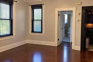55 Florida St, Springfield, MA 01109 - Photo 12