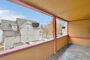 55 Florida St, Springfield, MA 01109 - Photo 36