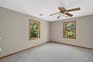 305 Wren St, Taunton, MA 02718 - Photo 22