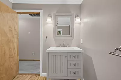 305 Wren St, Taunton, MA 02718 - Photo 24