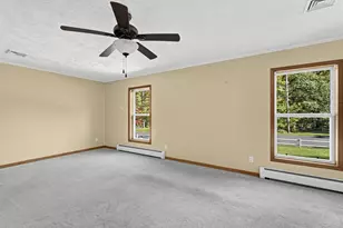 305 Wren St, Taunton, MA 02718 - Photo 14