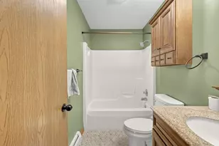 305 Wren St, Taunton, MA 02718 - Photo 26