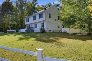 305 Wren St, Taunton, MA 02718 - Photo 32