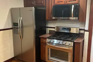 519 Mystic Valley Pkwy, Somerville, MA 02144 - Photo 4