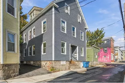 32 Park St, Salem, MA 01970 - Photo 1
