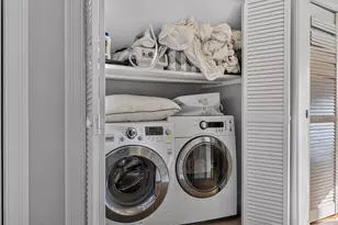 183 Highland Ave, Somerville, MA 02143 - Photo 12