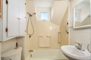 260 Phillips Ave, New Bedford, MA 02746 - Photo 24