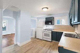 260 Phillips Ave, New Bedford, MA 02746 - Photo 12