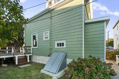 260 Phillips Ave, New Bedford, MA 02746 - Photo 32
