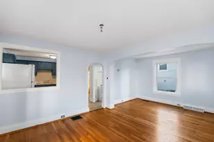 260 Phillips Ave, New Bedford, MA 02746 - Photo 6