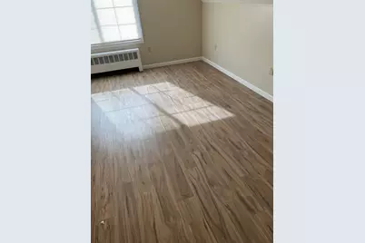 2089 Memorial Drive, South Hadley, MA 01075 - Photo 14