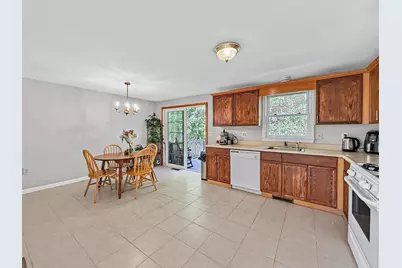 23 Iona Ave, Dracut, MA 01826 - Photo 28