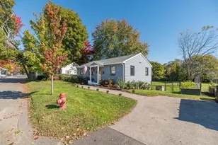 24 Jordan St, Beverly, MA 01915 - Photo 18