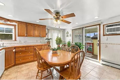 20 Benmor St, Medford, MA 02155 - Photo 10