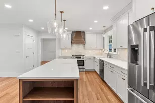 238 E Main St, Georgetown, MA 01833 - Photo 8