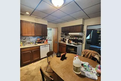 133 Hampden St, Chicopee, MA 01013 - Photo 10