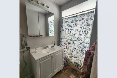 133 Hampden St, Chicopee, MA 01013 - Photo 26