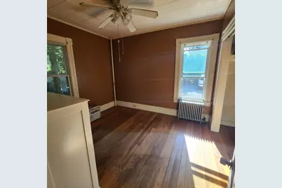 133 Hampden St, Chicopee, MA 01013 - Photo 22
