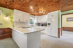 6 Tracey St, Acushnet, MA 02743 - Photo 4